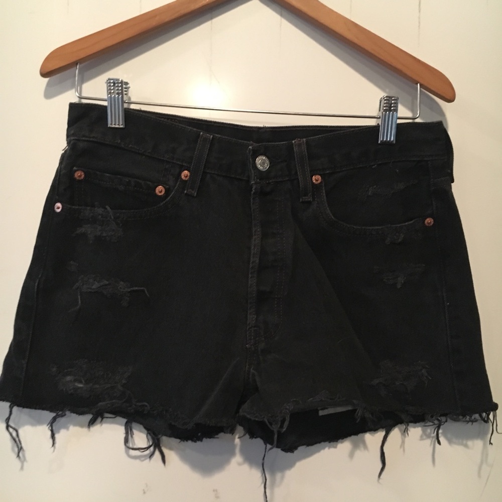 Black Destroyed Levi UO Shorts